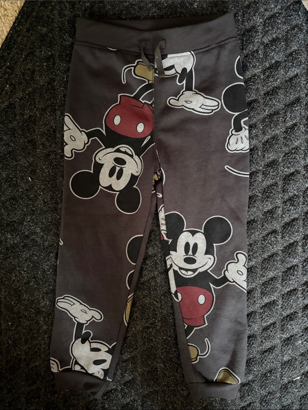 Disney Gray Mickey Mouse Graphic Joggers with Red and Gold Accents Size 5T